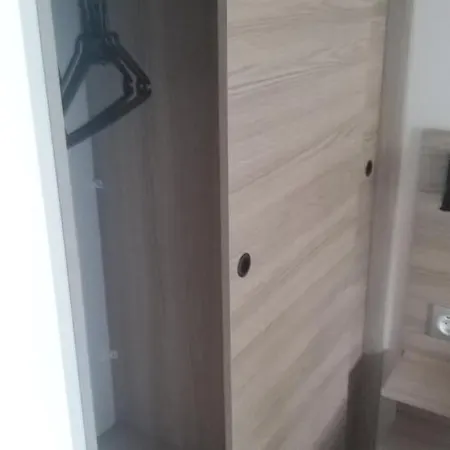 Amira 6 Personnes אתר קמפינג *